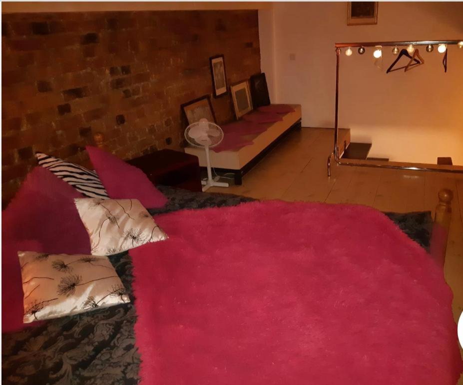 2 Story Studio Apartment Free Parking Included Riga Exteriér fotografie